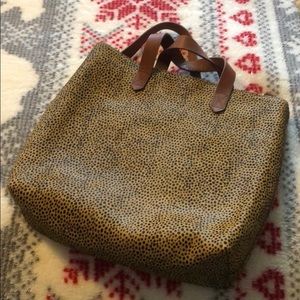 Crossbody bag